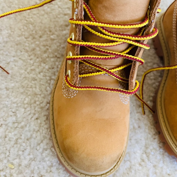 Timberlands - Picture 7 of 16